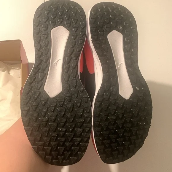 NIB - Women’s Pink Puma Twitch Runner - Picture 4 of 9